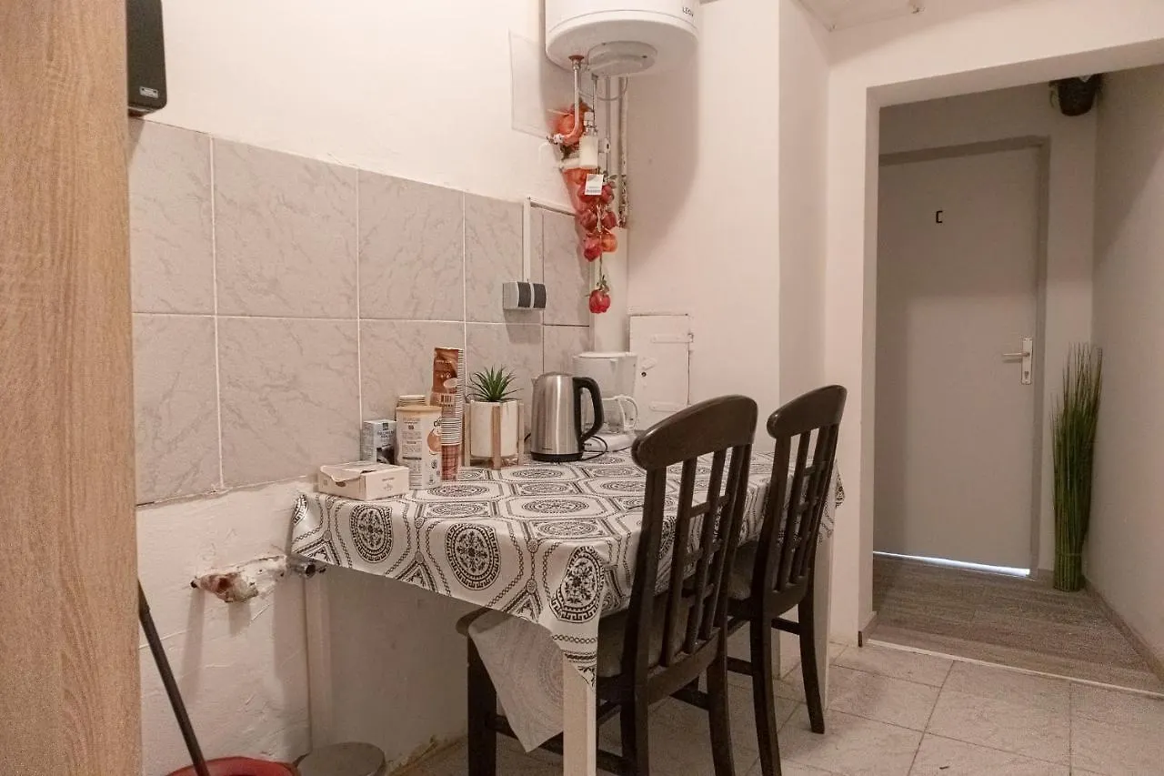 Joyful Room Near Hauptbahnhof Viena