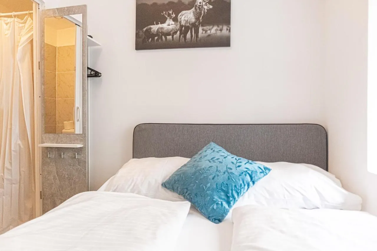Joyful Room Near Hauptbahnhof 维也纳 0*,  奥地利